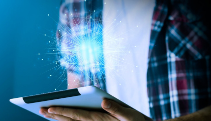 Учителя в школах Подмосковья начали применять нейросети, ускоряющие проверку тетрадей в 6 раз