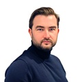 speaker photo