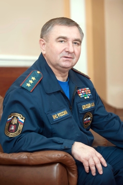 Ушенин александр михайлович камаз