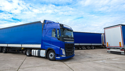 Одна из крупнейших в РФ компаний в сфере автомобильных грузоперевозок Globaltruck зафиксировала рост годовых убытков в 13 раз до 13,8 млрд рублей