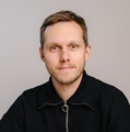 speaker photo