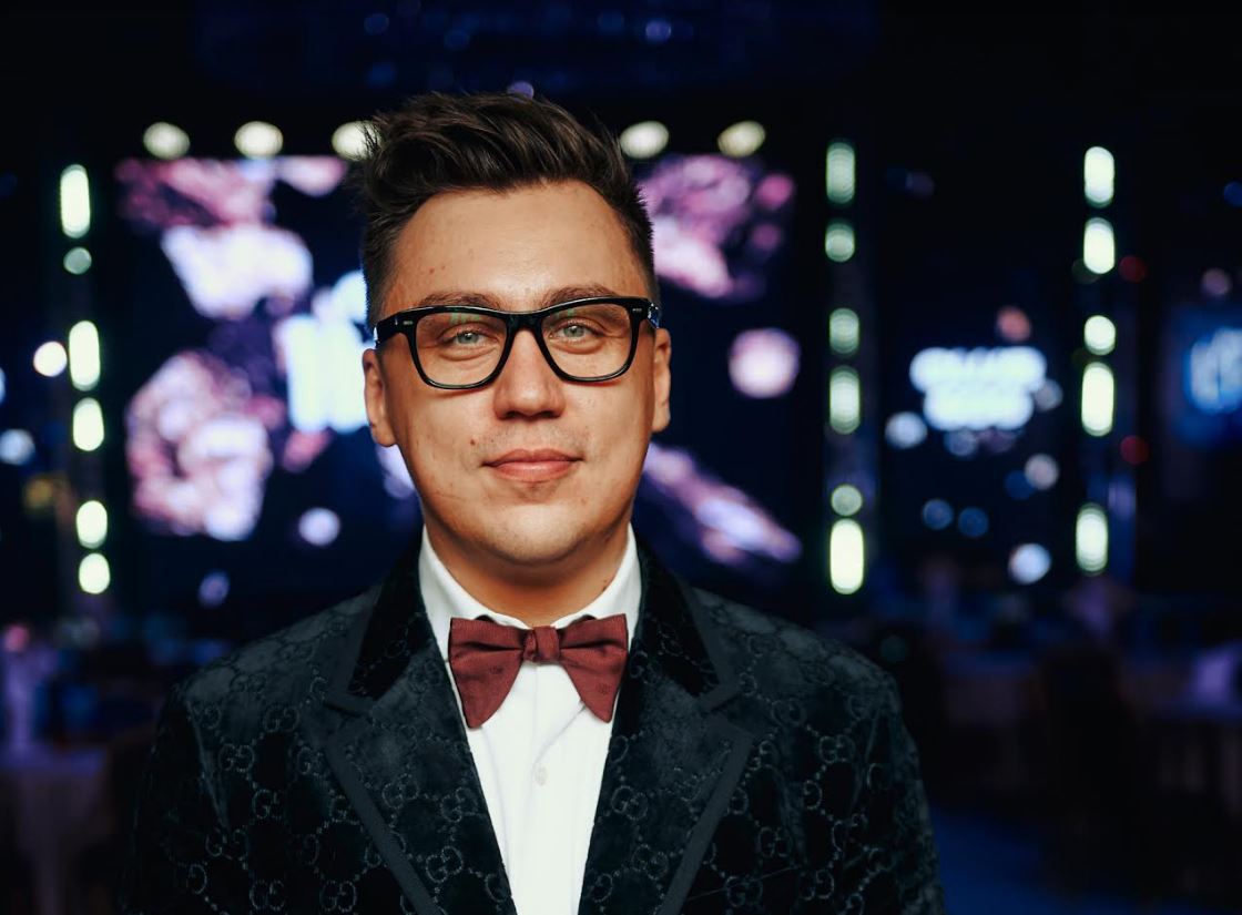 молодой портнягин. портнягин инфоцыган. блоггер портнягин. портнягин. портнягин.