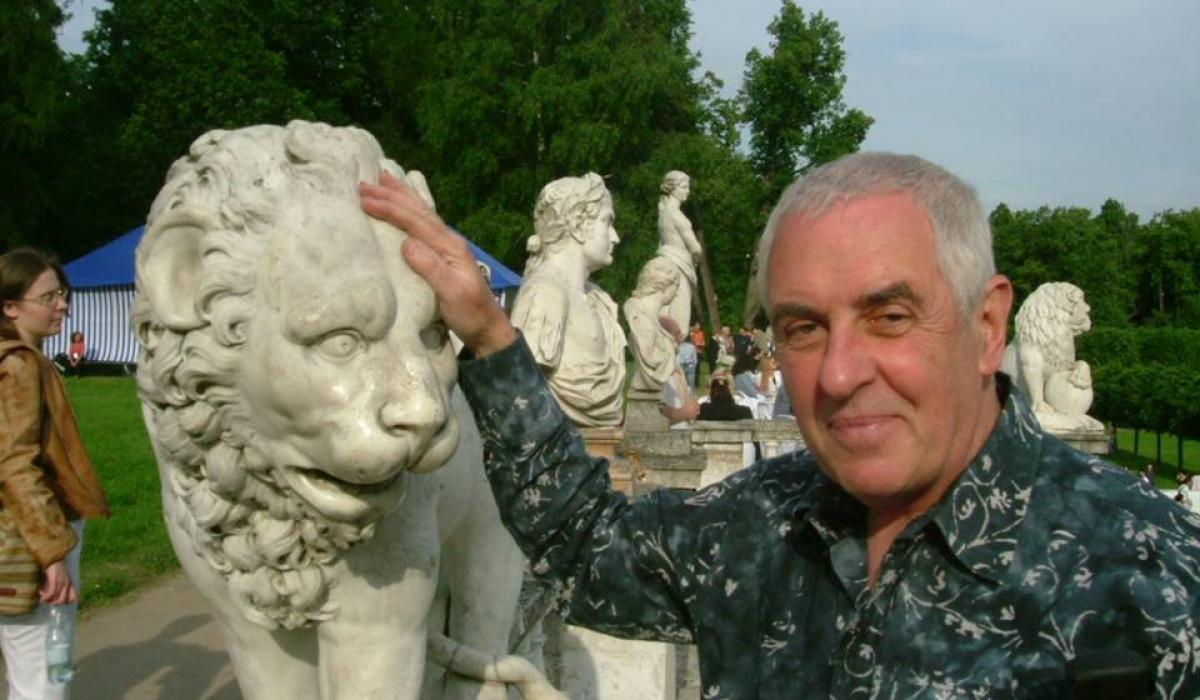 животные в строительстве. лев ноль. команда кс со львом. лев тимка. лев ноль.