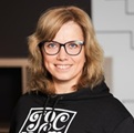 speaker photo