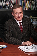 Гюнтер Виктор Яковлевич