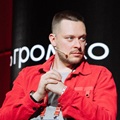 speaker photo