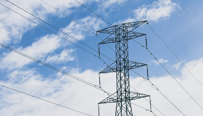 Один из крупнейших в РФ энергосбытовых холдингов «ТНС энерго» завершил год с сокращением выручки на 25% до 3,52 млрд рублей