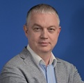 speaker photo