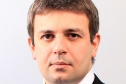 Алхазов Дмитрий Михайлович