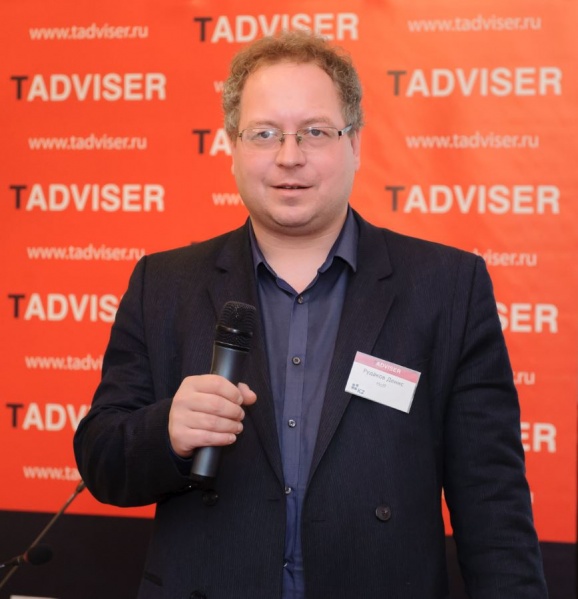 Файл:Рудаков Денис 04 2015.JPG