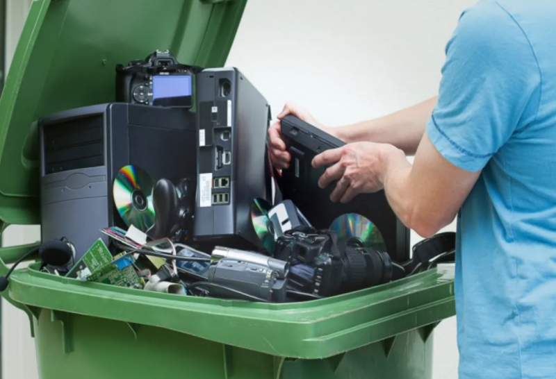 Файл:Screkljklenshot 3.png