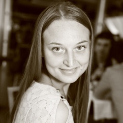 Никулина Марина