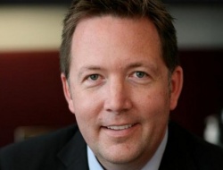 Ван Рокель Стивен (Steven Van Roekel)