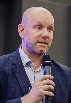 Бабушкин Денис