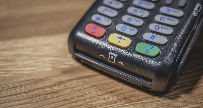 Файл:Terminal-4439377 1280.jpg