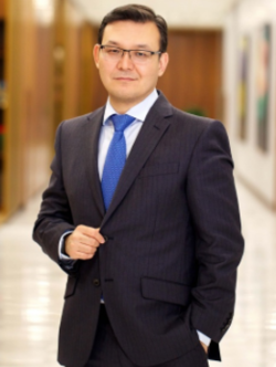 Кошенов Мурат Узакбаевич