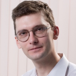 Шестак Павел