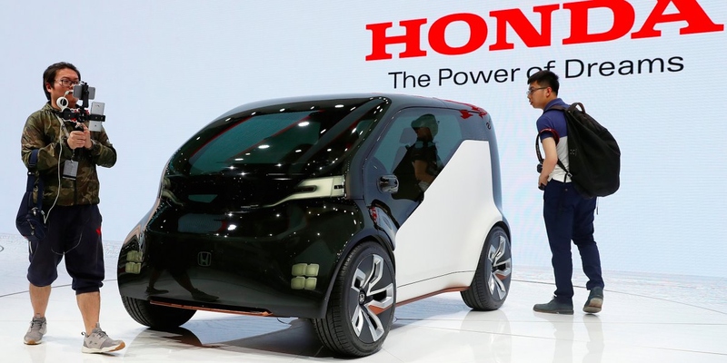 Файл:Концепт-кар Honda NeuV.jpg