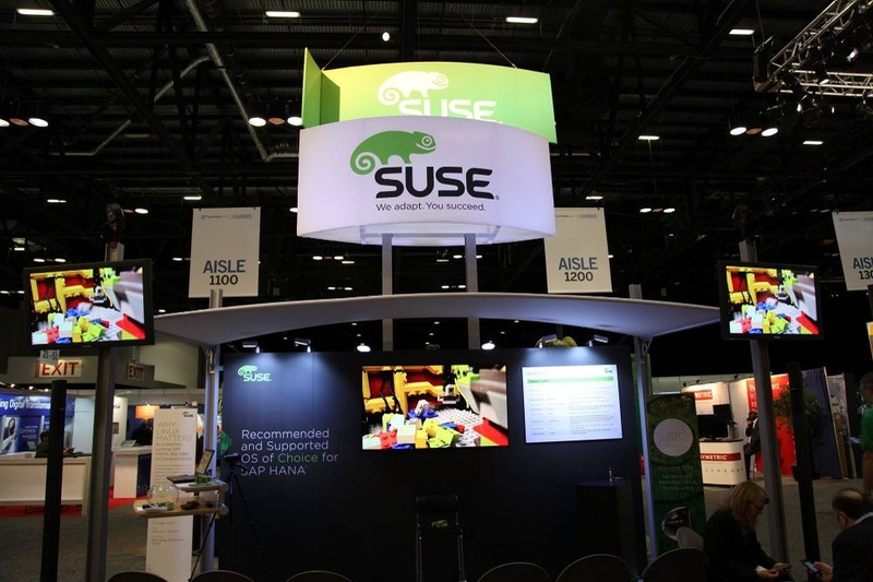 Файл:There-s-always-something-awesome-happening-at-the-suse-booth-at-sapphire.jpg