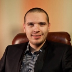 Меньшиков Максим Андреевич