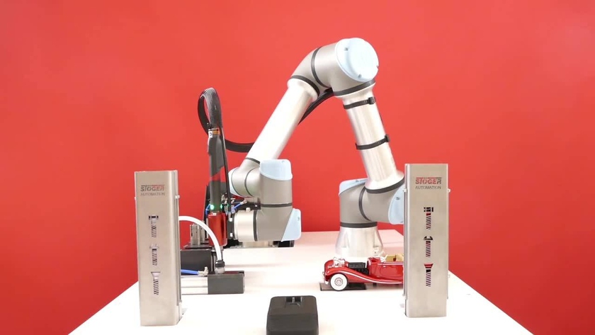 Среди Приложений UR+ - «Комплект для заворачивания винтов и операций типа «взять» и «положить» от Spatz - Stöger. Фото: therobotreport.com