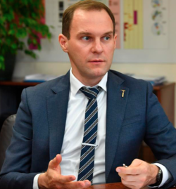 Петров Евгений Игнатьевич