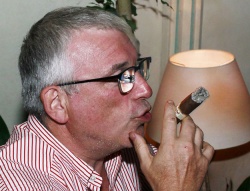 Найшуллер Виктор