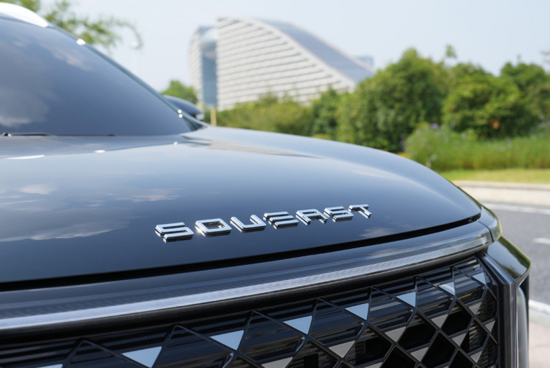 Файл:Article 177275 860 575.jpg