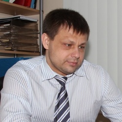 Довбня Роман