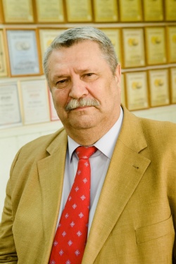 Нахлас Лев Аронович