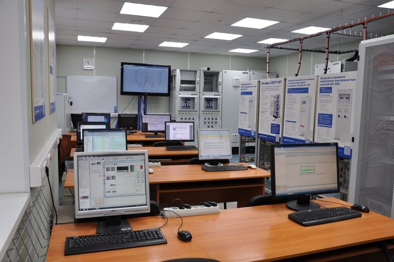 Файл:Мос политех.jpg