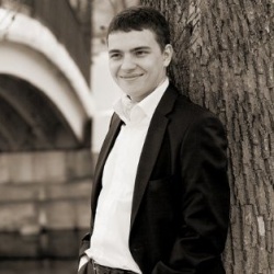 Якушин Антон