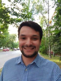 Гуломов Рустам