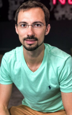 Яценко Влад