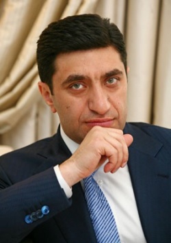 Год семеныч ниссанов