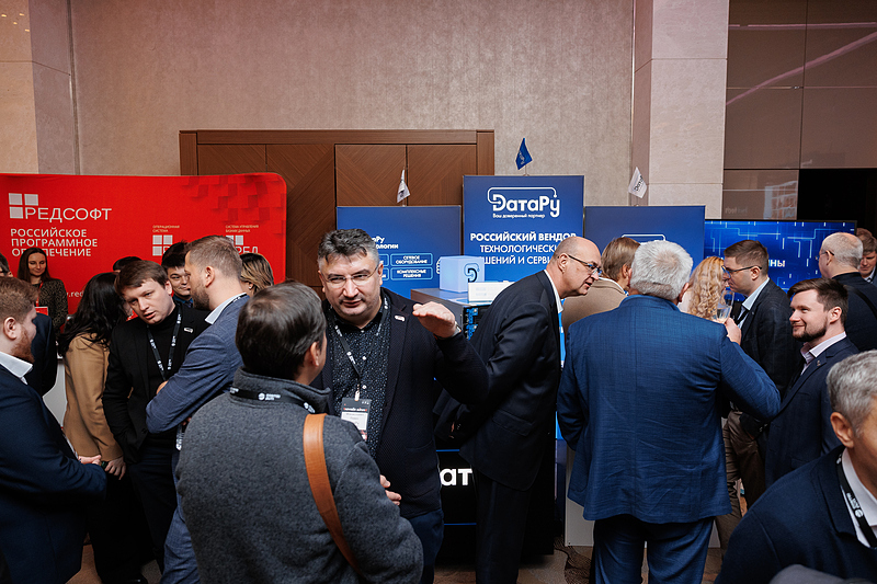 Файл:Фото 13.банки24.jpg