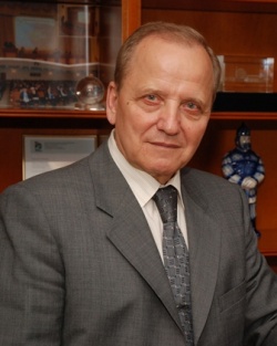 Опекунов Виктор Семенович