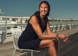 Менгини Моника (Monica Menghini)