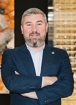 Власов Руслан Игоревич