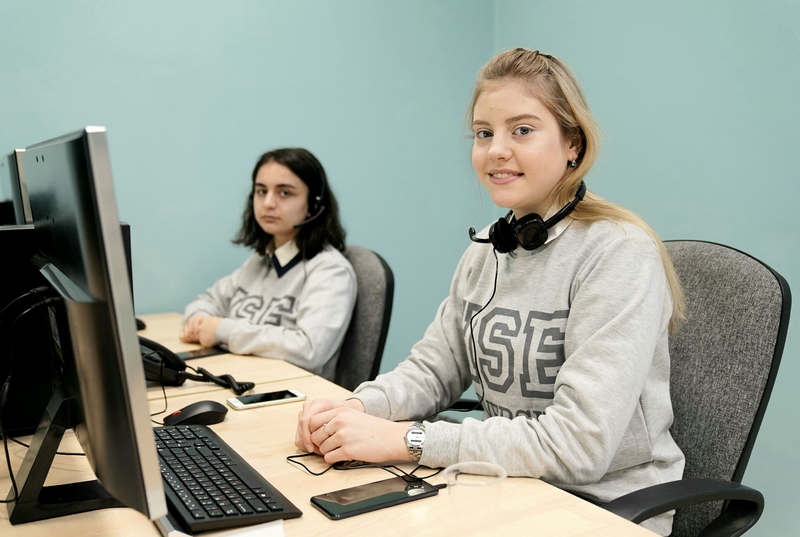 Файл:Tele2 SPb HSE CC 1.jpg