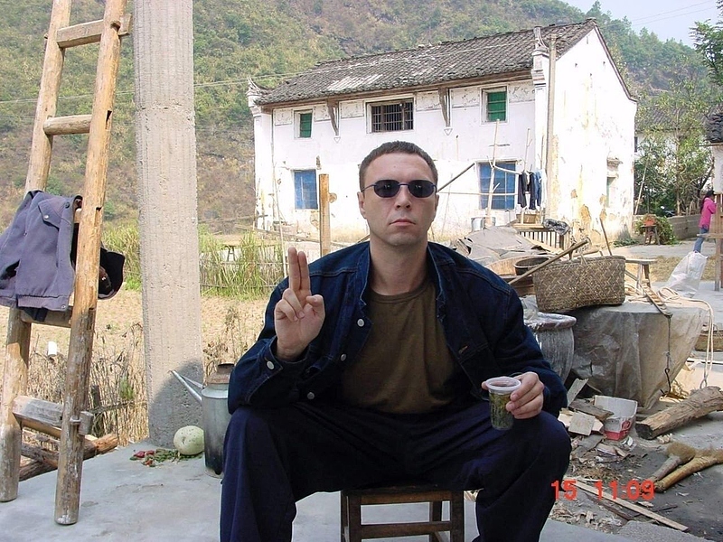 Файл:Пелевин 2009.jpg