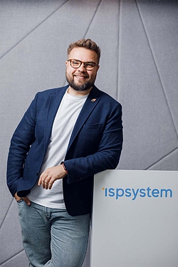 Нистратов Иван Викторович