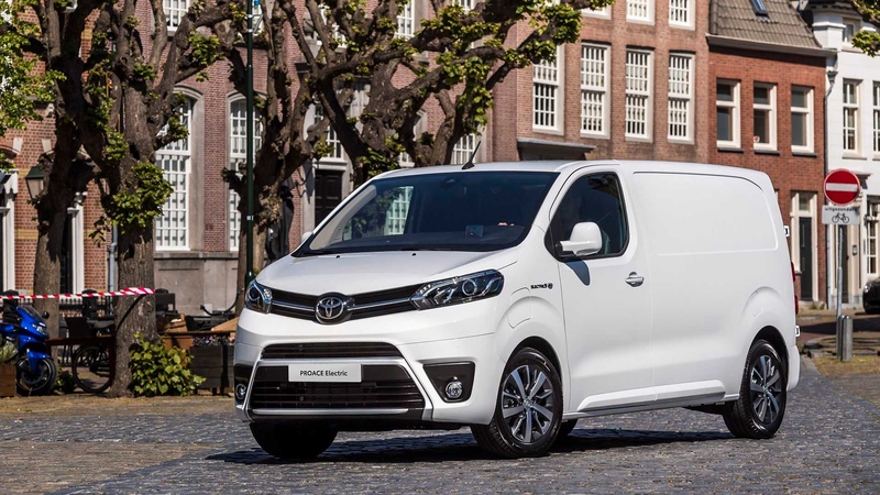 Файл:Toyota-proace-electric.jpg