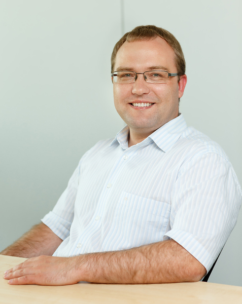 Файл:Dell Денис Минов.jpg