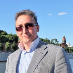 Глухов Вячеслав Валентинович